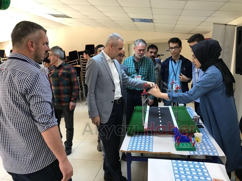 AKYAZI FEN LİSESİNDEN MUHTEŞEM BİLİM ŞENLİĞİ 