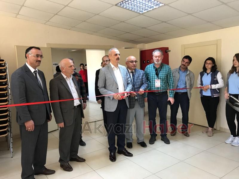 AKYAZI FEN LİSESİNDEN MUHTEŞEM BİLİM ŞENLİĞİ 