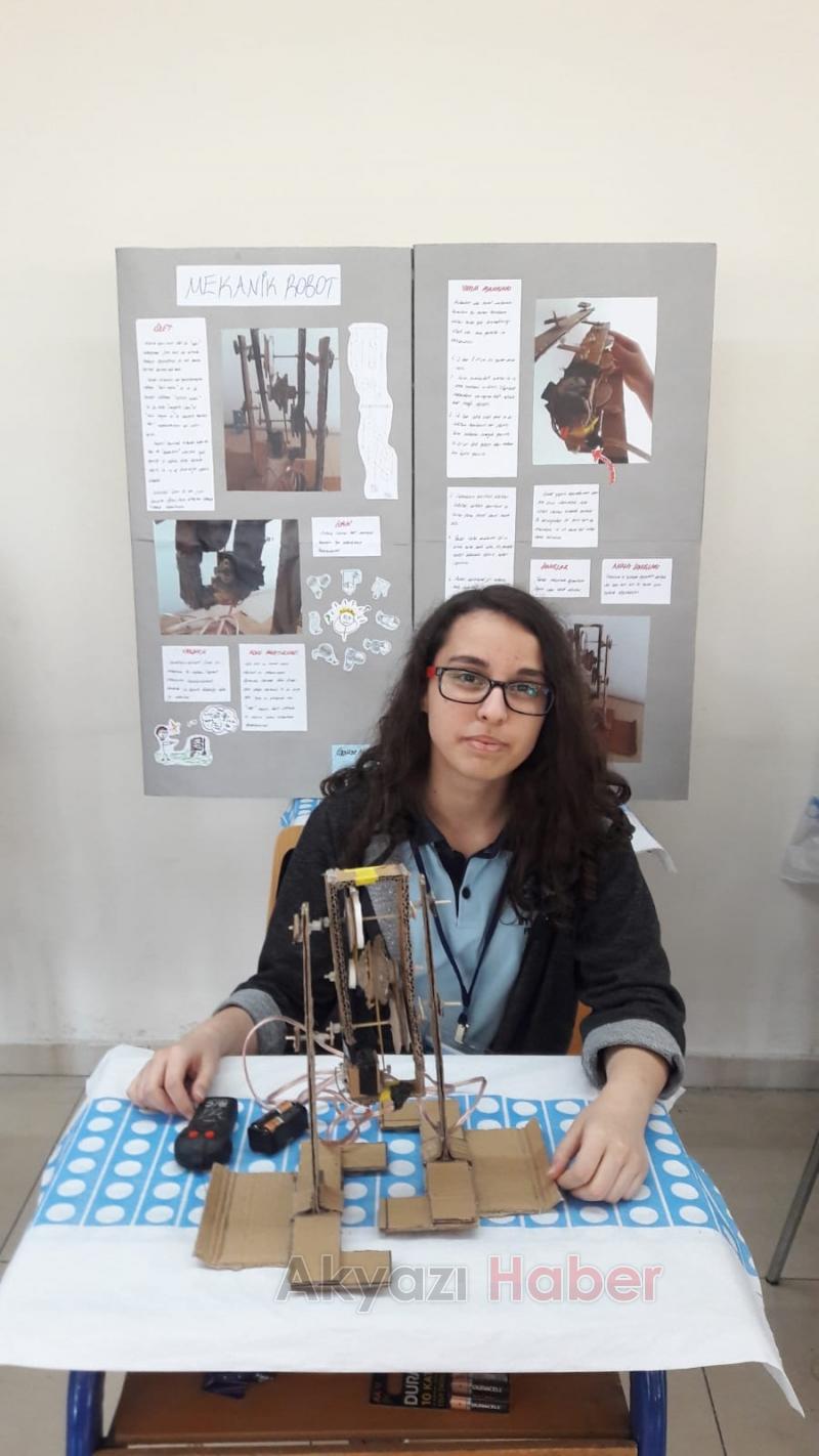 AKYAZI FEN LİSESİNDEN MUHTEŞEM BİLİM ŞENLİĞİ 