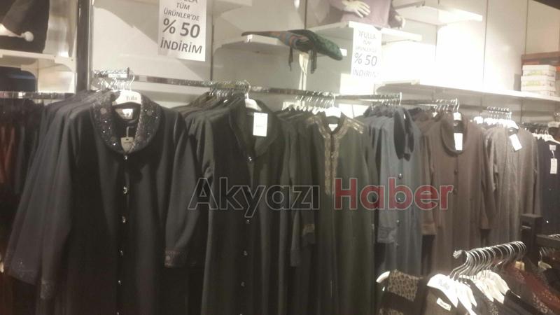 Akyazı Fulla'da Tüm Ürünlerde Yüzde 50 İndirim