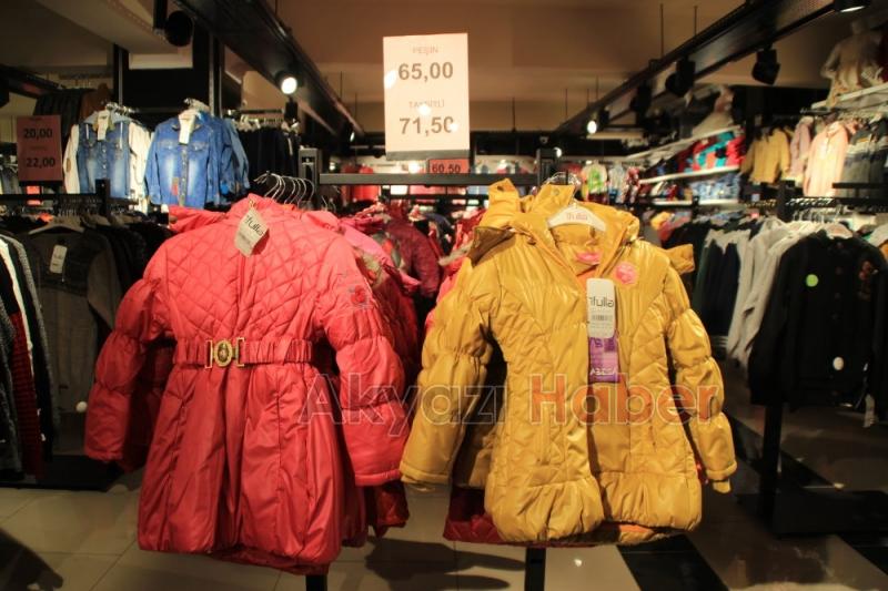 AKYAZI FULLADA BENZERSİZ FİYATLAR