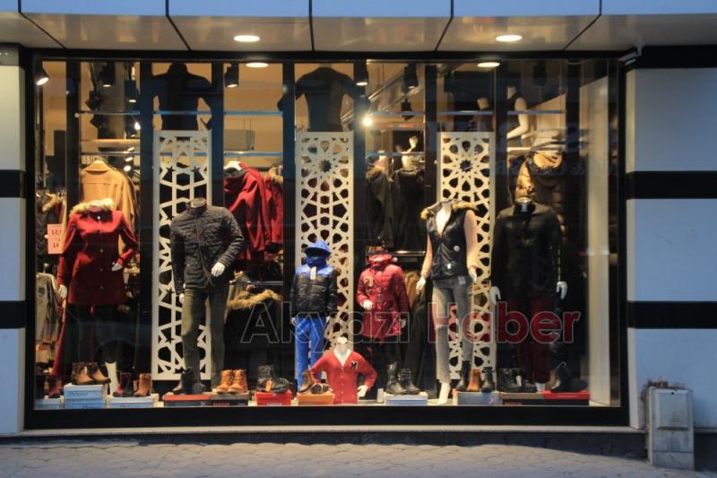 AKYAZI FULLADA BENZERSİZ FİYATLAR