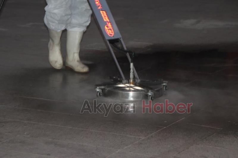 Akyazı Gazi Süleymanpaşa Camii İç Dış Temizlendi