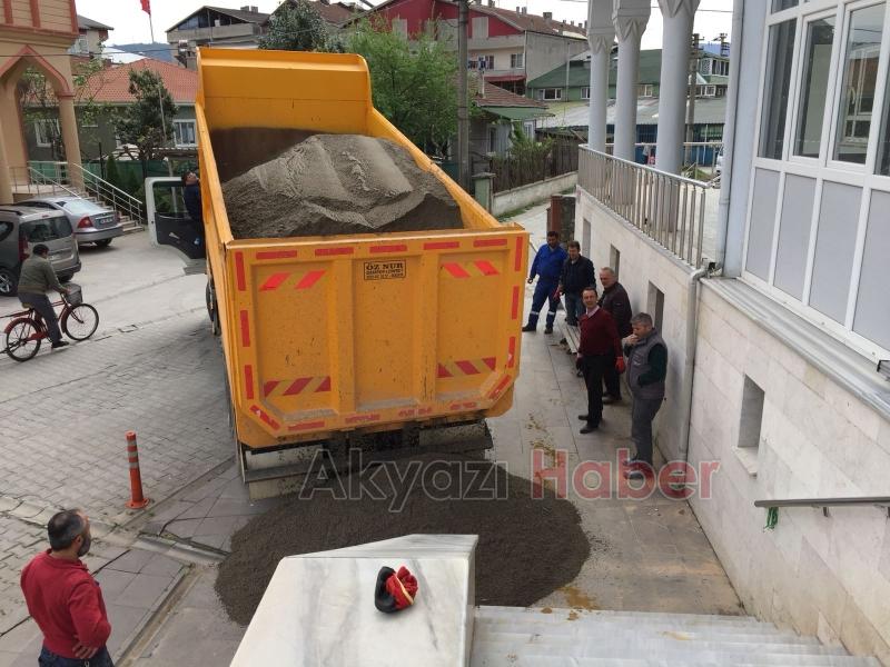 Akyazı Gazi Süleymapaşa Camii’nde Tadilat Çalışması