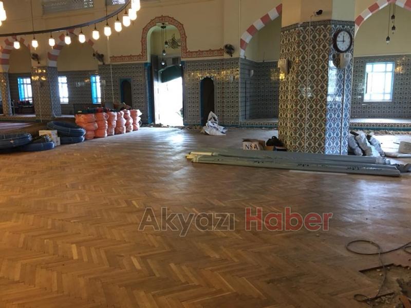 Akyazı Gazi Süleymapaşa Camii’nde Tadilat Çalışması