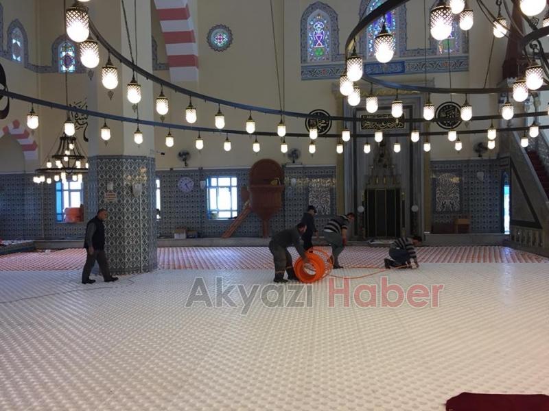 Akyazı Gazi Süleymapaşa Camii’nde Tadilat Çalışması