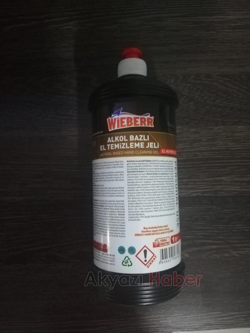 Akyazı Gençlik Derneğinden berber ve kuaför esnafına destek