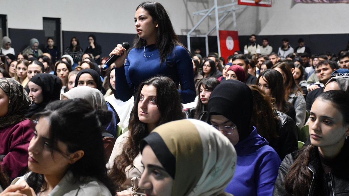 Akyazı Gençlik Merkezi 2025’e Damga Vurdu.