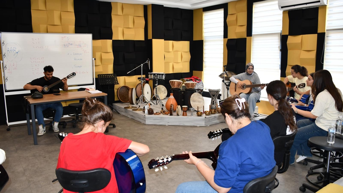 Akyazı Gençlik Merkezi 2025’e Damga Vurdu.