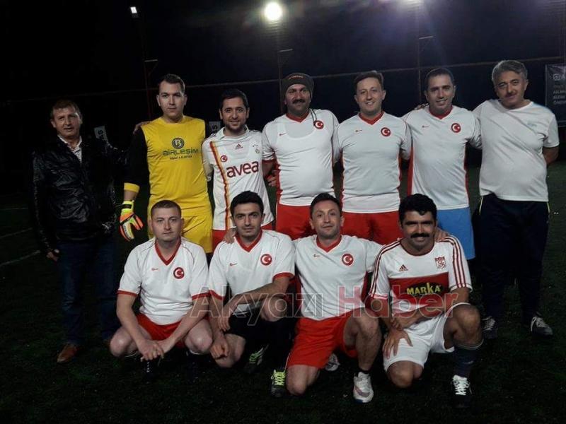 Akyazı Gençlik Spor Şampiyon Oldu