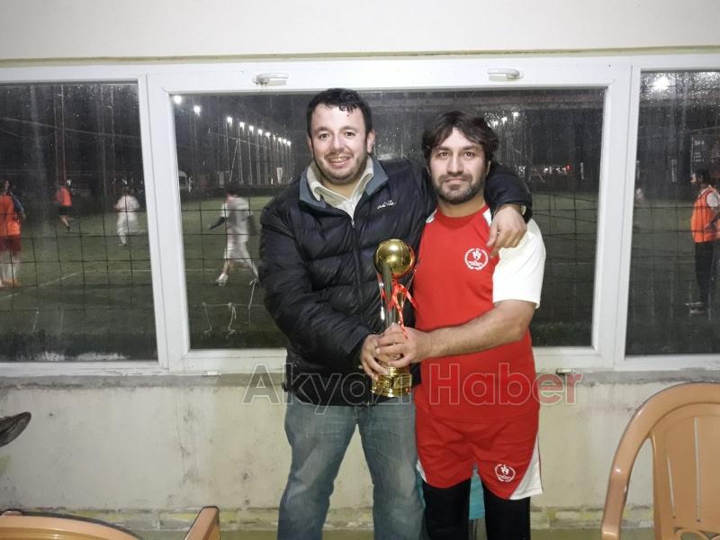 Akyazı Gençlik Spor Şampiyon Oldu