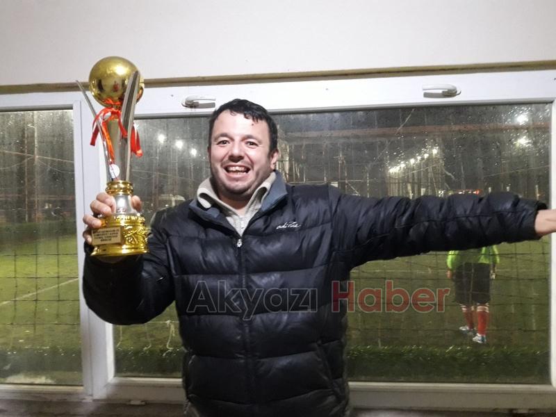 Akyazı Gençlik Spor Şampiyon Oldu