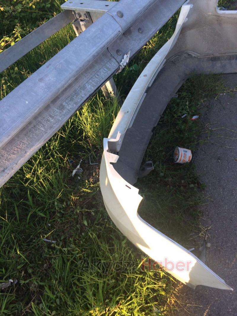 Akyazı Gişelerde Trafik Kazası