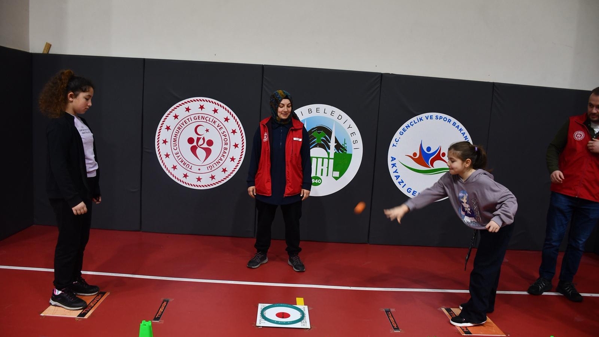 Akyazı GSB’de Kış Kulübü Coşkusu Doruğa Ulaştı!