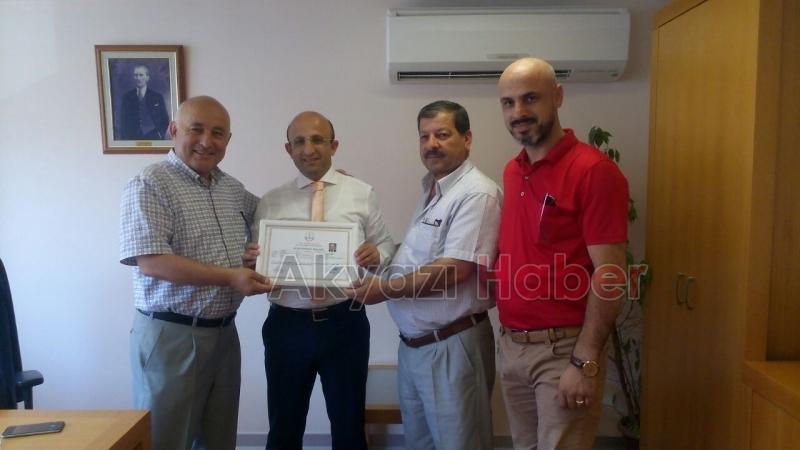 Akyazı Halk Bankası Müdürüne Veda Ziyaretinde Bulundular