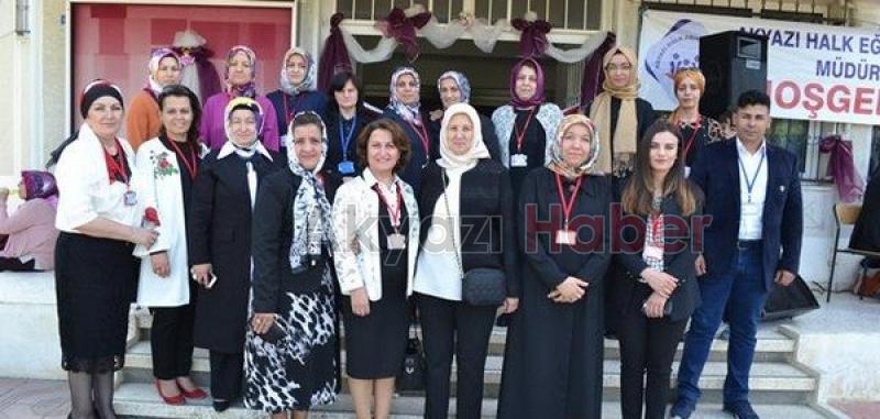 Akyazı Halk Eğitim Merkezi nden Muhteşem Yıl Sonu Sergisi 