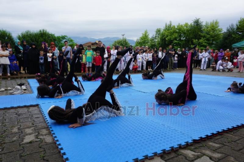 Akyazı Halk Eğitim Müdürlüğünde yıl sonu sergisi yapıldı