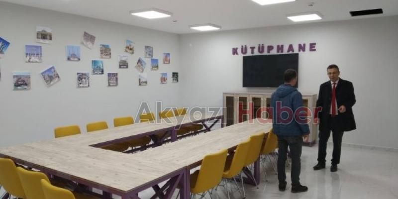 Akyazı Halk Kütüphanesi Açılış için gün sayıyor