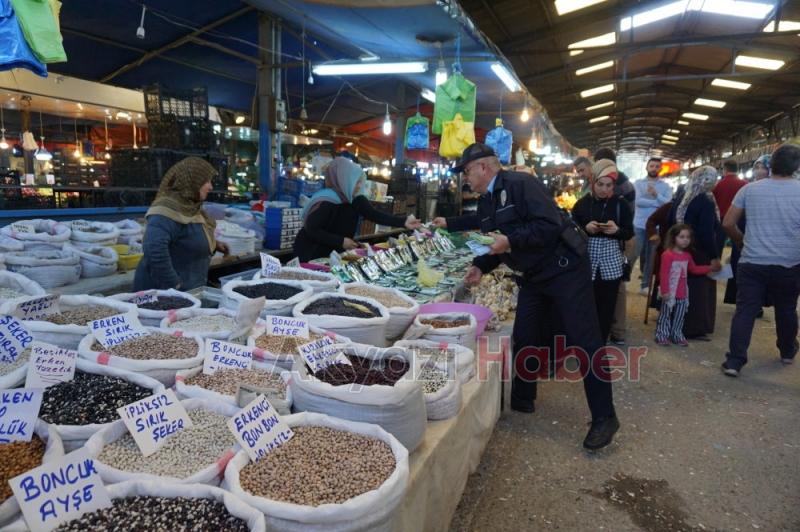 Akyazı İlçe Emniyet Müdürlüğü Ekiplerinden Silahlı Sevince Hayır Etkinliği