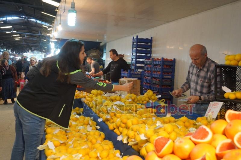 Akyazı İlçe Emniyet Müdürlüğü Ekiplerinden Silahlı Sevince Hayır Etkinliği