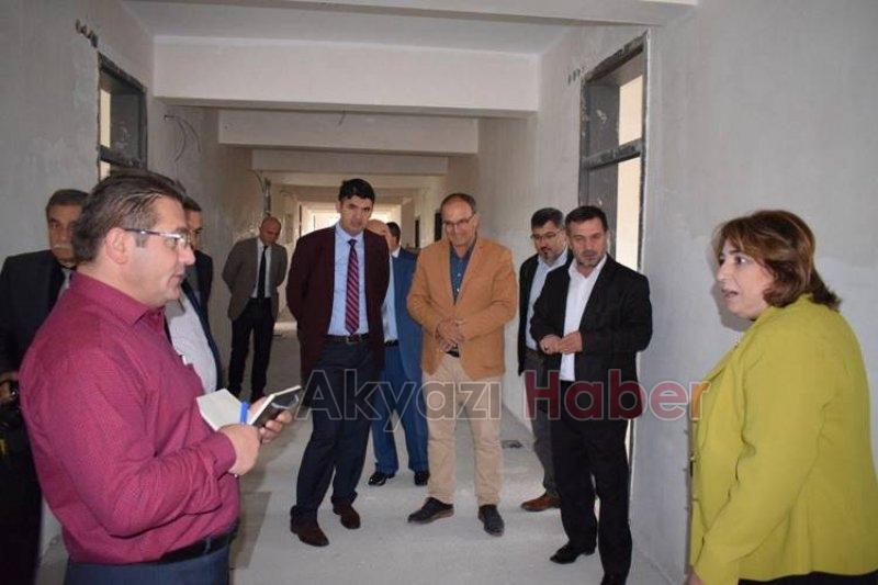 Akyazı İmam Hatip Orta Okulunu Yerinde İncelediler