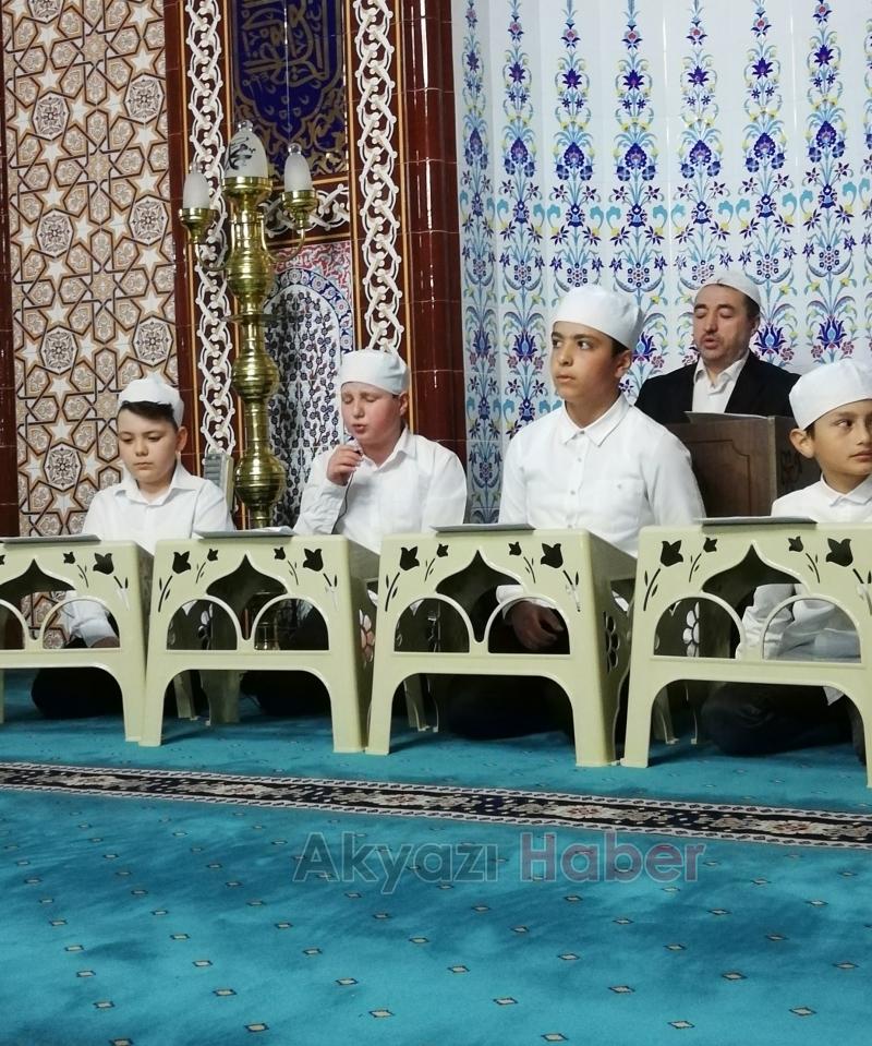 Akyazı İmam Hatip Ortaokulu aileler camide buluşuyor temalı uygulamalarına devam ediyor