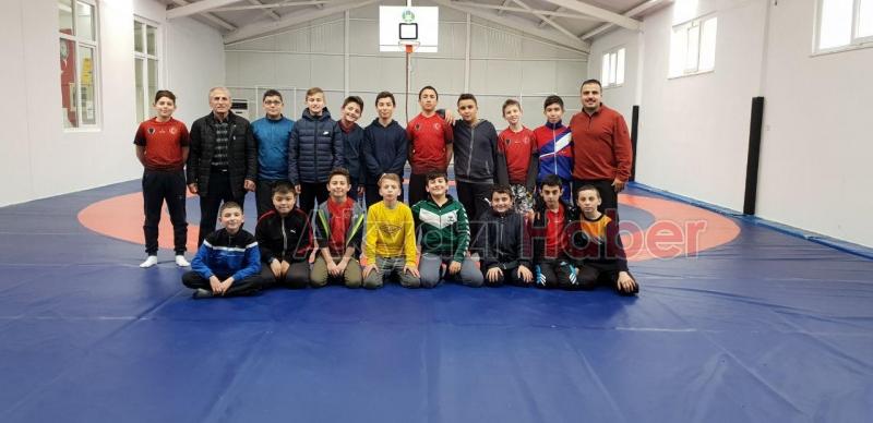 Akyazı İmam Hatip Ortaokulu Alternatif Kültür Etkinliklerinde Sınır Tanımıyor