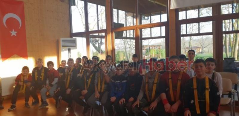 Akyazı İmam Hatip Ortaokulu Alternatif Kültür Etkinliklerinde Sınır Tanımıyor