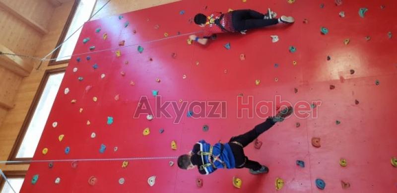 Akyazı İmam Hatip Ortaokulu Alternatif Kültür Etkinliklerinde Sınır Tanımıyor