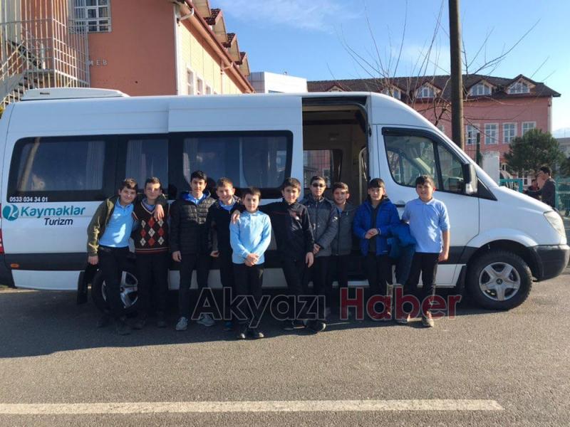 Akyazı İmam Hatip Ortaokulu Kitap Sevdalılarından Ziyaret