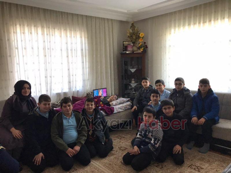 Akyazı İmam Hatip Ortaokulu Kitap Sevdalılarından Ziyaret