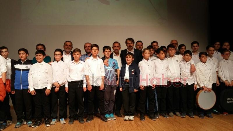 Akyazı İmam Hatip Ortaokulu ndan Kutu Doğum Haftası Etkinliği