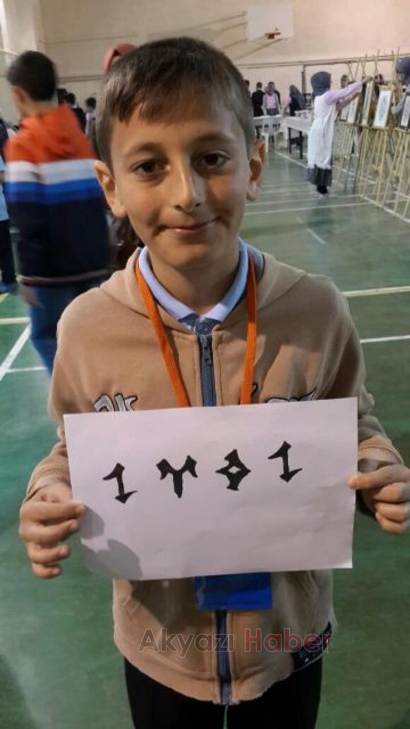 Akyazı İmam Hatip Ortaokulu TÜBİTAK Bilim Fuarının İkincisini Düzenledi