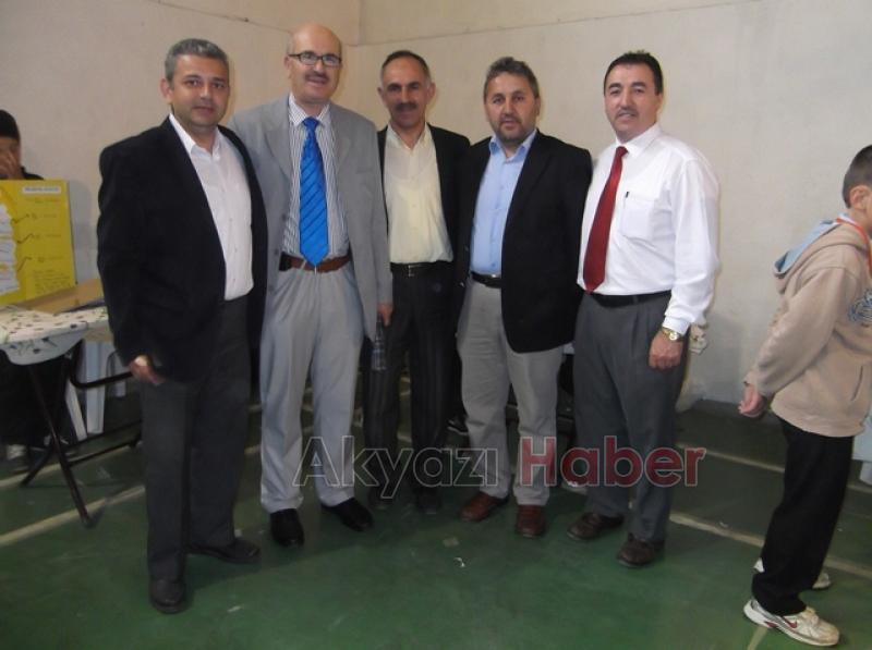 Akyazı İmam Hatip Ortaokulu TÜBİTAK Bilim Fuarının İkincisini Düzenledi
