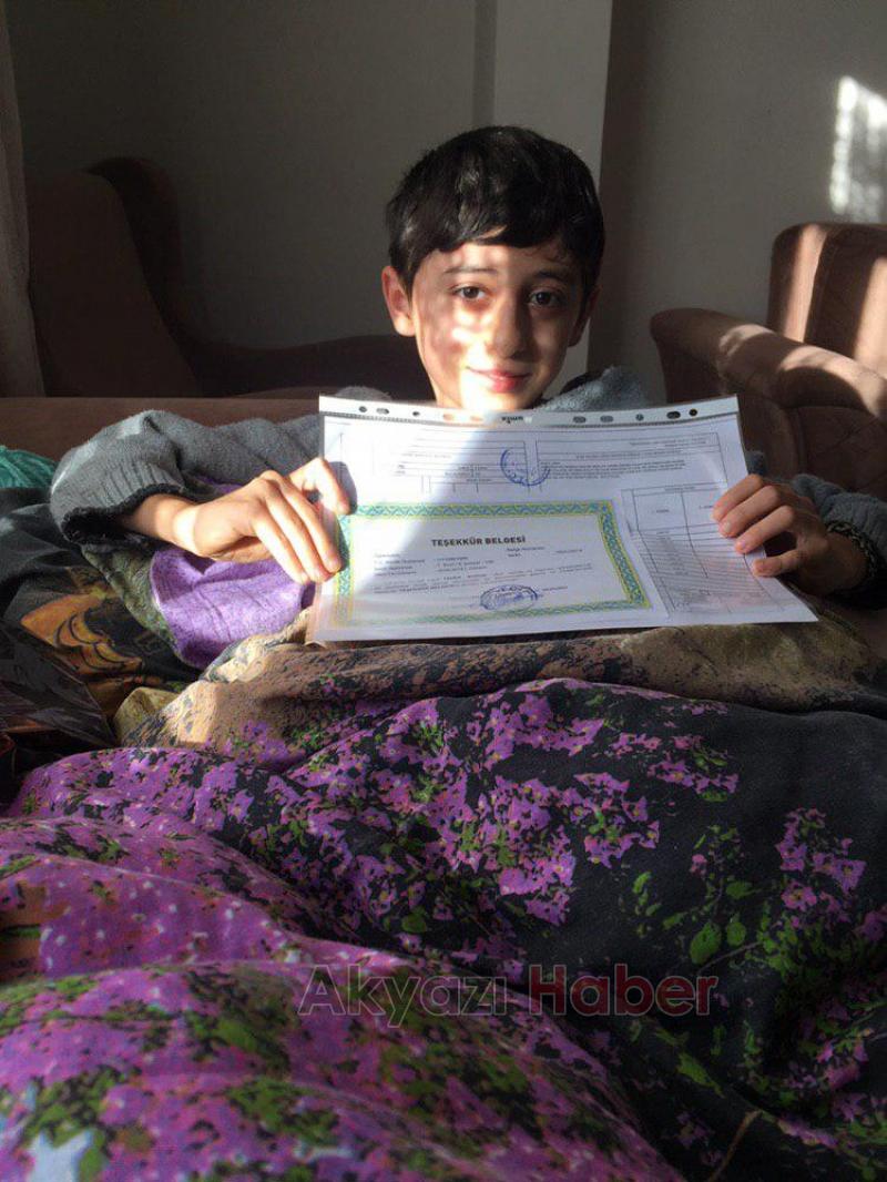 AKYAZI İMAM HATİP ORTAOKULUNDA KARNE GÜNÜ 