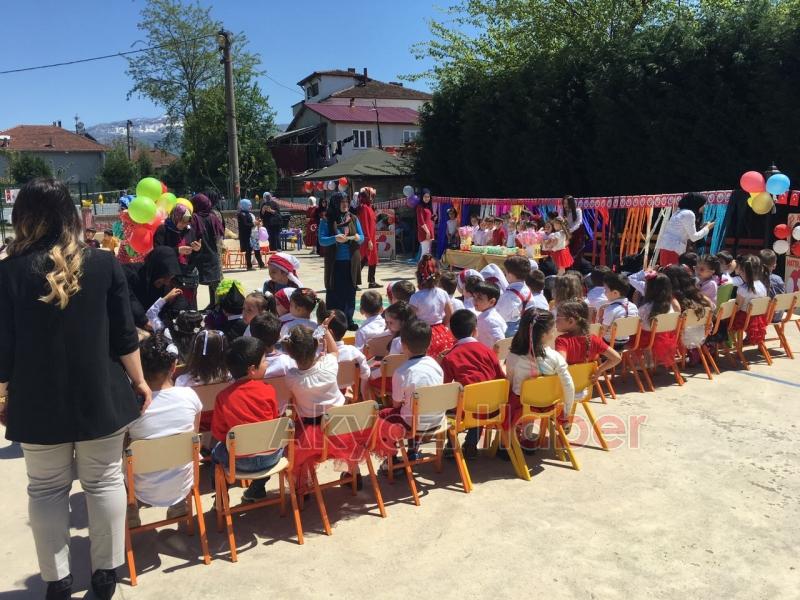 Akyazı İnönü Anaokulu ndan Muhteşem 23 Nisan Gösterisi