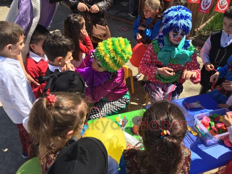 Akyazı İnönü Anaokulu ndan Muhteşem 23 Nisan Gösterisi