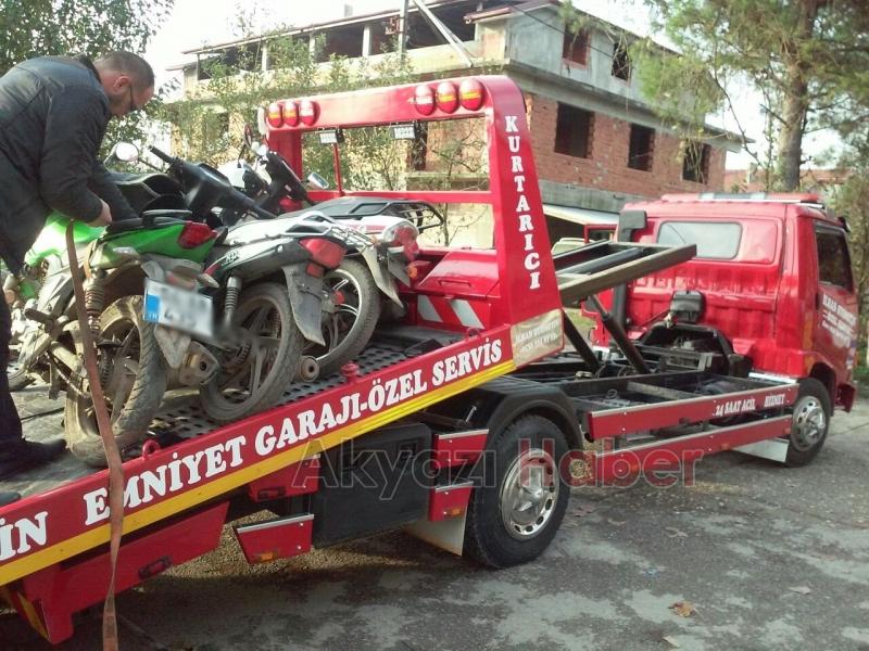 Akyazı Jandarma Ekipleri Kural Tanımayan Sürücülere Göz Açtırmıyor