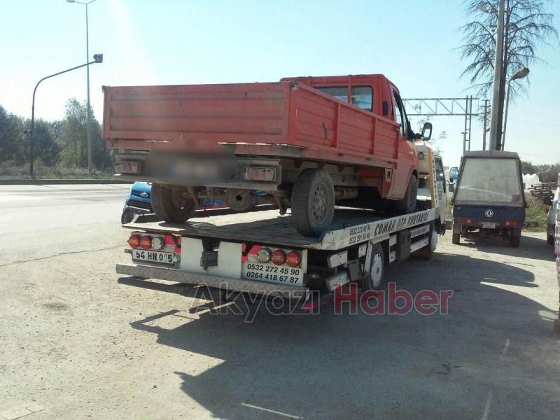 Akyazı Jandarması Trafik Denetimlerine Devam Ediyor