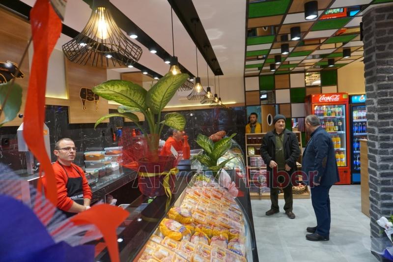 Akyazı Kasabı Dualarla Açıldı