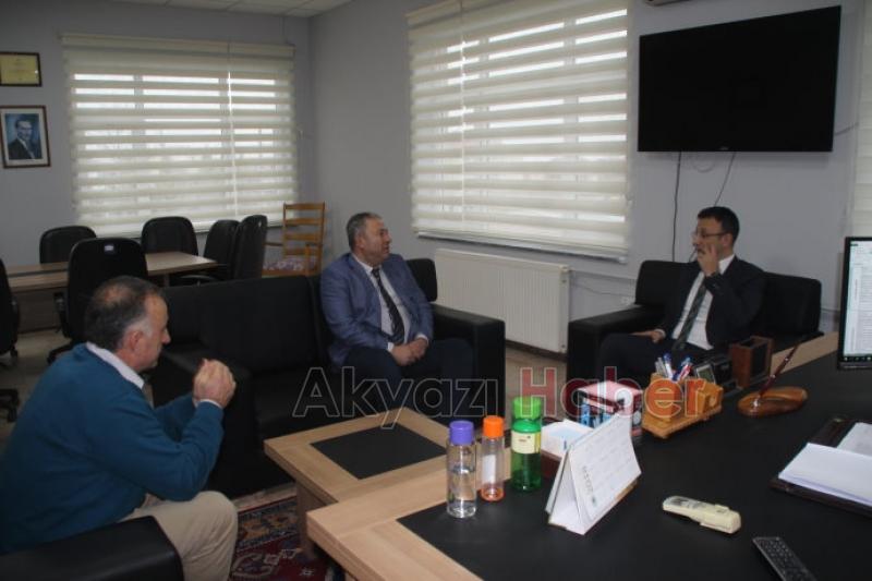 Akyazı Kaymakamı  Yakup  Güney Akyazı MYO nu Ziyaret Etti