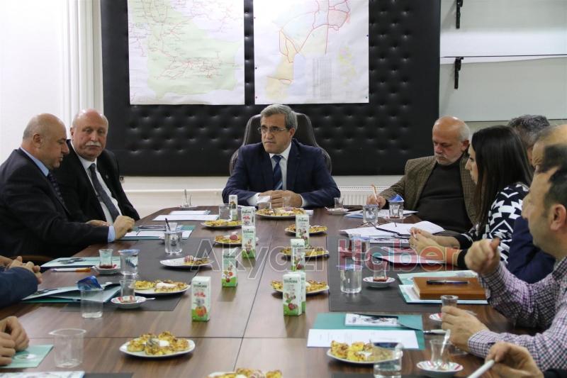 AKYAZI KENT KONSEYİ YÜRÜTME KURULU İLK TOPLANTISINI GERÇEKLEŞTİRDİ