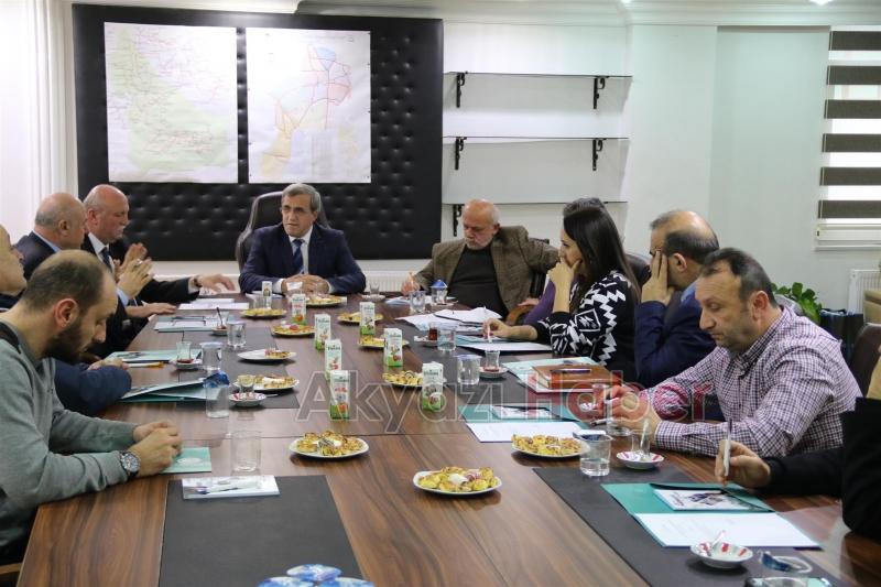 AKYAZI KENT KONSEYİ YÜRÜTME KURULU İLK TOPLANTISINI GERÇEKLEŞTİRDİ
