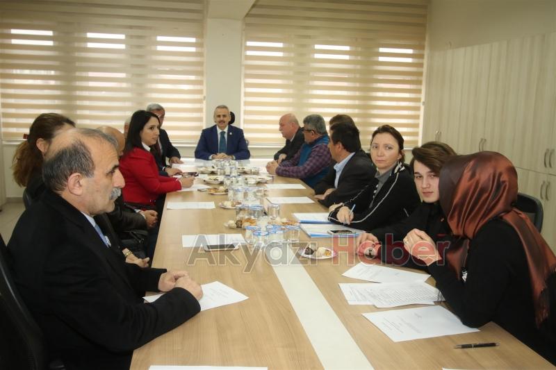 AKYAZI KENT KONSEYİNDEN KAYMAKAM ÇİÇEKLİ’YE ZİYARET