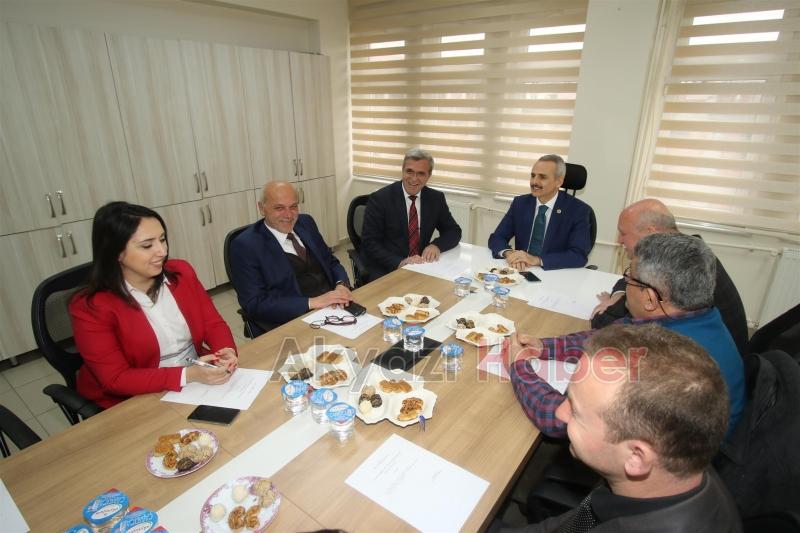 AKYAZI KENT KONSEYİNDEN KAYMAKAM ÇİÇEKLİ’YE ZİYARET