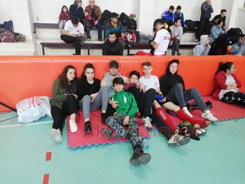 Akyazı Kickboks Spor Kulübü Derneğinden Büyük Başarı