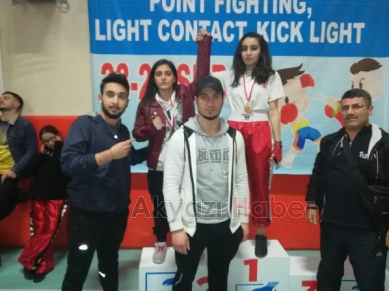 Akyazı Kickboks Spor Kulübü Derneğinden Büyük Başarı
