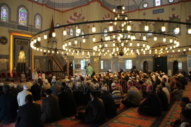 Akyazı Kıraat Eğitim Derneği Hafızlık İcazet Merasimi Gerçekleşti