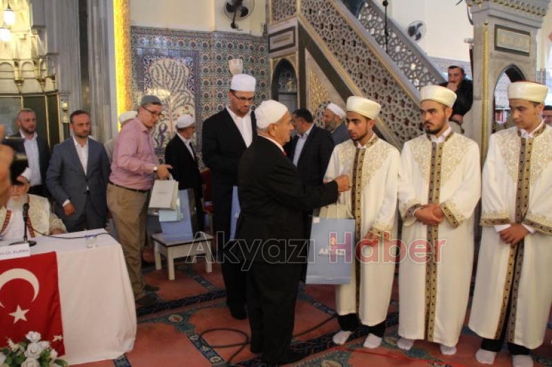 Akyazı Kıraat Eğitim Derneği Hafızlık İcazet Merasimi Gerçekleşti