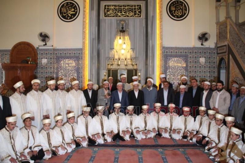 Akyazı Kıraat Eğitim Derneği Hafızlık İcazet Merasimi Gerçekleşti